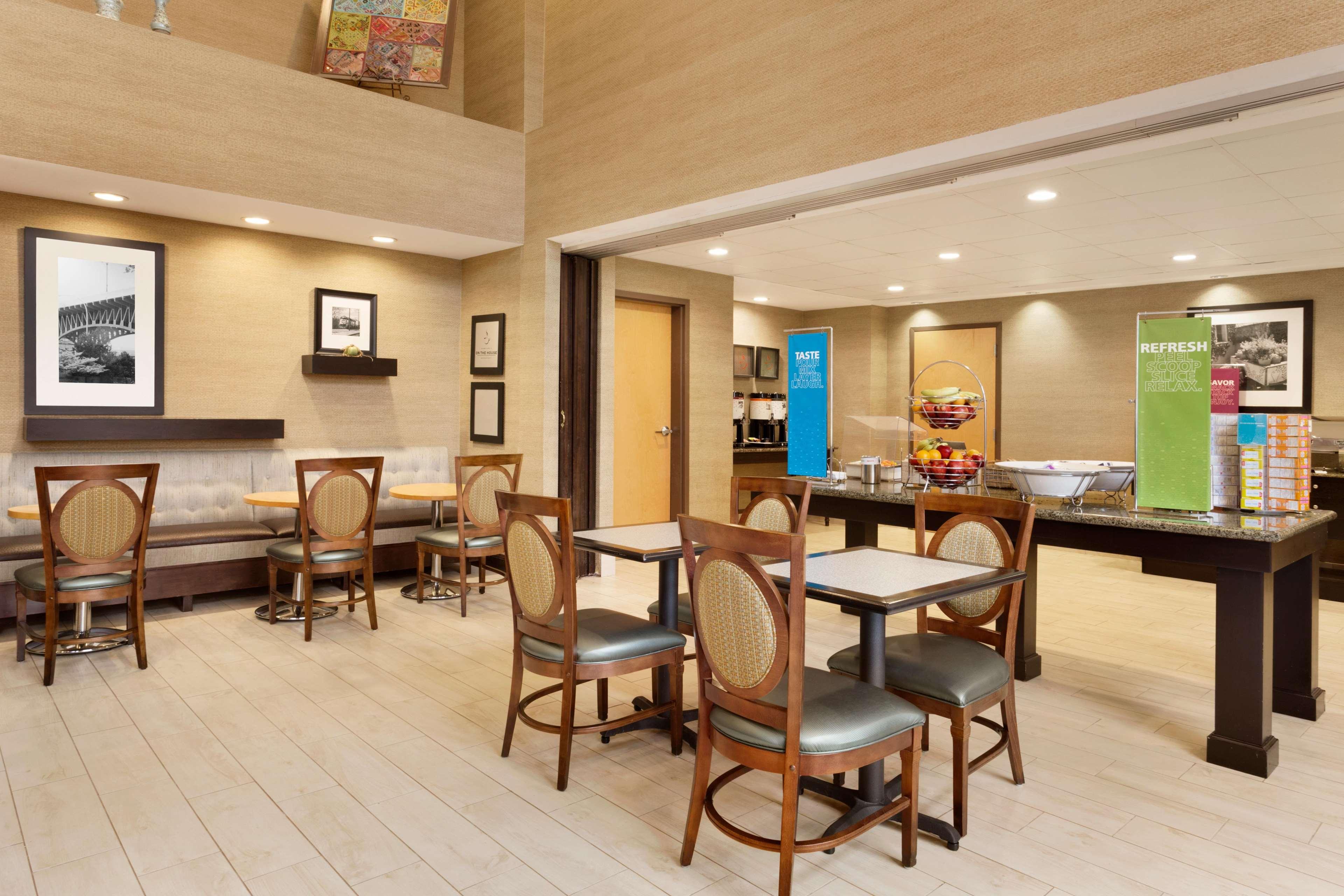Hampton Inn & Suites Birmingham Airport Area Irondale Eksteriør bilde