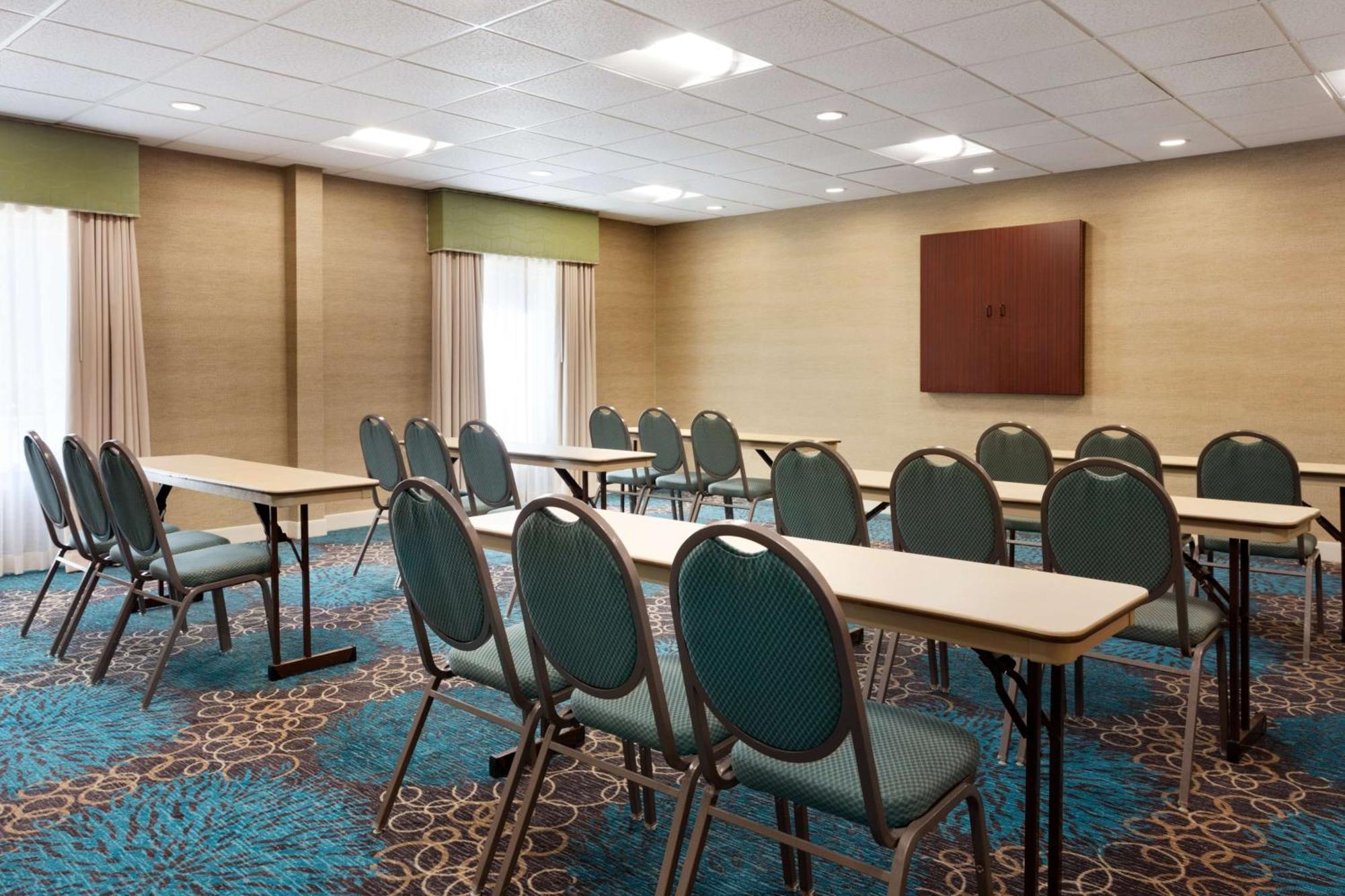 Hampton Inn & Suites Birmingham Airport Area Irondale Eksteriør bilde