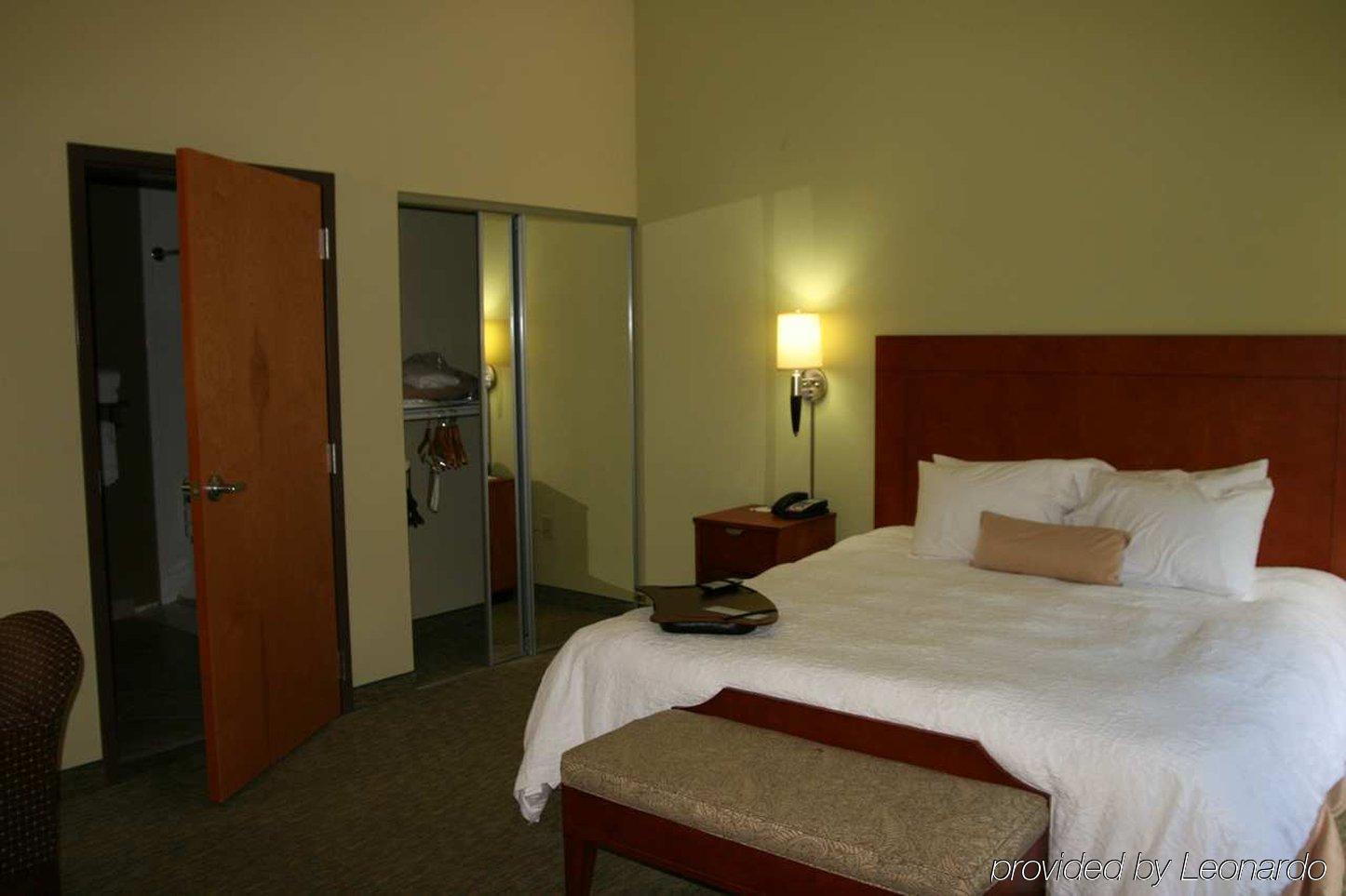 Hampton Inn & Suites Birmingham Airport Area Irondale Rom bilde