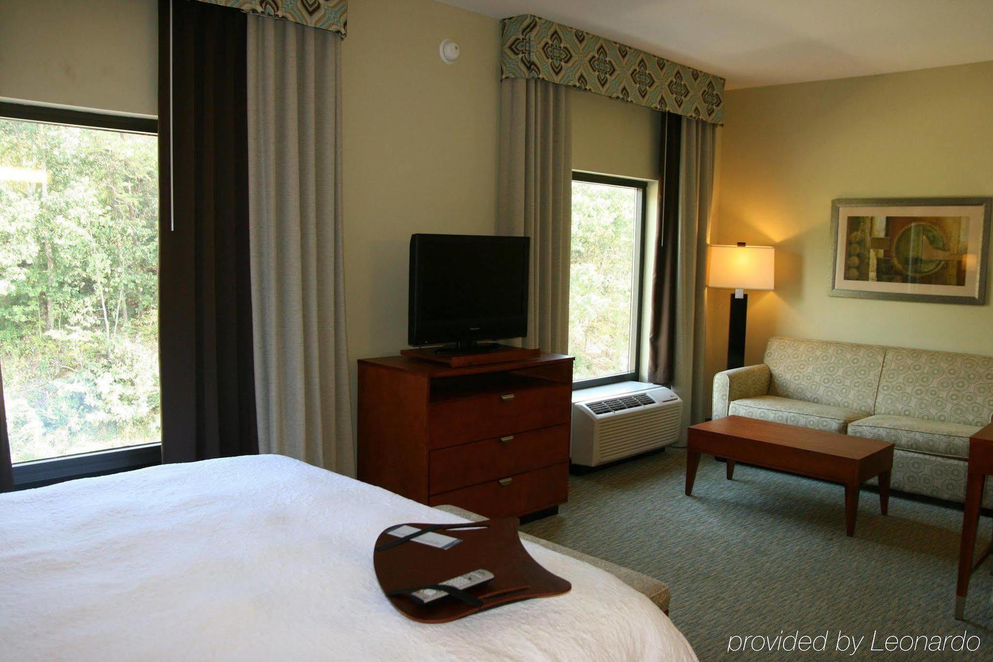 Hampton Inn & Suites Birmingham Airport Area Irondale Rom bilde
