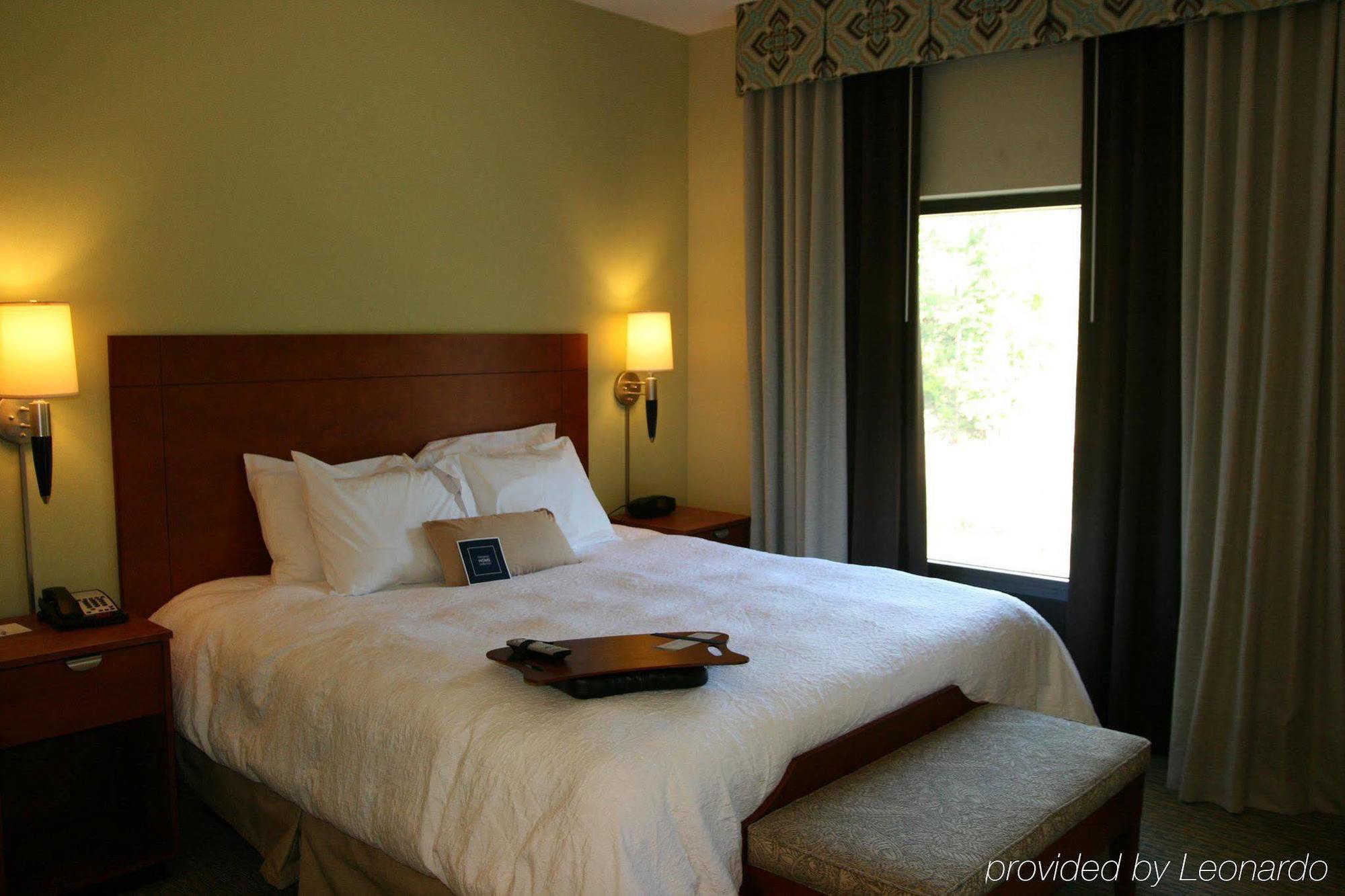 Hampton Inn & Suites Birmingham Airport Area Irondale Rom bilde